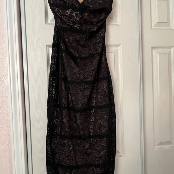 Bebe Dresses | Bebe Black Strapless Sweetheart Gown | Color: Black | Size: L | Mariajuarez917's Closet